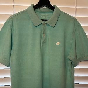 Banana republic Men’s cotton polo .